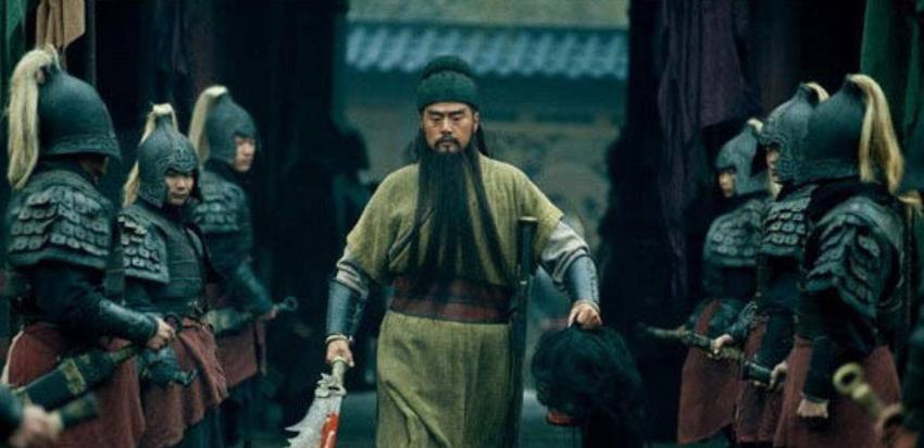 武术宗师李小龙和《三国演义》里的谁相似