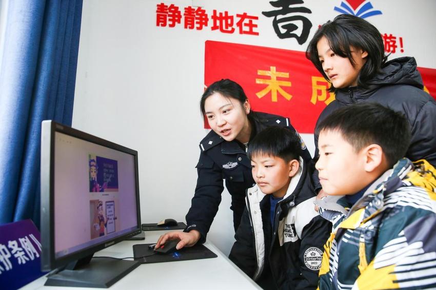 吴窑派出所开展未成年人网络安全宣传教育活动