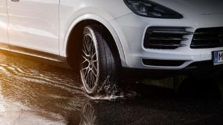 雨季车辆易打滑如何选择轮胎？