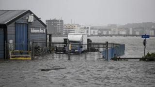 风暴“汉斯”席卷北欧 瑞典滑雪胜地发生洪灾