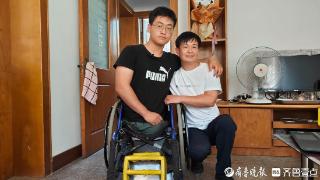 青岛轮椅少年高考562分 已引起公益项目关注或将获万元奖学金