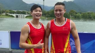 贵州贵阳运动员帅常文在杭州亚运会皮划艇赛场斩获金牌