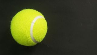 WTA诺丁汉站：贾贝乌尔轻松过首关