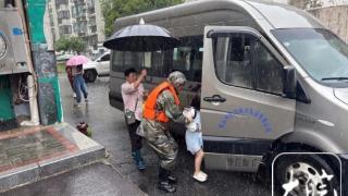 暴雨来袭，黄山汤口镇快速做好群众转移安置