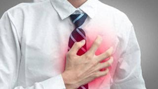 5个部位疼可能是心梗前兆，别不在意，早识别能救命