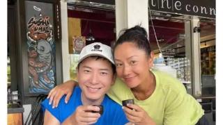 瞿颖回泰国定居，52岁单身的她与戴军亲密合照，疑两人住在富人区