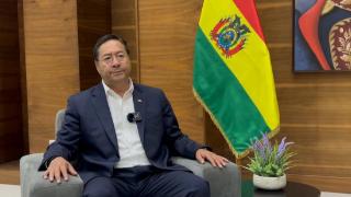 玻利维亚总统就政变企图向全国发表声明