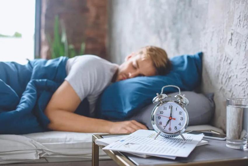 50岁以后，人类最佳睡眠时间是多少