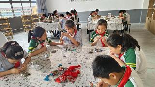 临沂方城小学开展“浓浓端午情，巧手做香囊”端午节主题活动