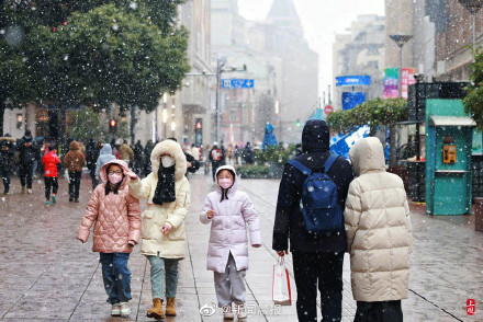 申城迎来2023年第一场雪，你拍到了吗？