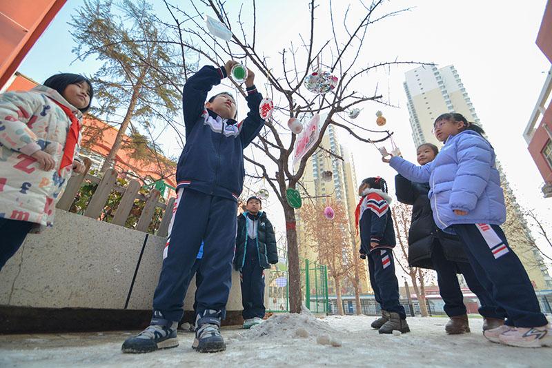 邯郸市邯山区多所学校开展多彩活动迎新年