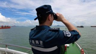深圳海警开展海上综合执法专项行动