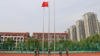 郑州中学八一校区举行2023级初一新生军训结营仪式