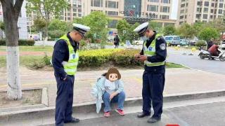 沭阳交警开启“绿色通道”，3分钟送医