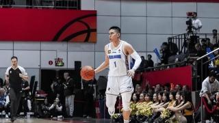 北京106-90战胜深圳 球员评价：5人满分，3人及格，3人低迷