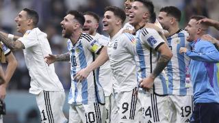 阿根廷进军决赛梅西刷爆纪录 C罗不打算退役