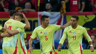 欧洲杯前瞻：铁卫缺阵无碍西班牙强势 英格兰期待证明自己