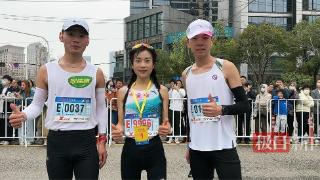 37岁王巧霞获2024武汉马拉松半马冠军