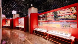 中华世纪坛开幕“印记北京中轴线——大众篆刻作品展”