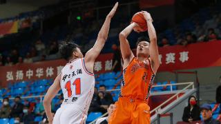上海男篮休赛期放弃四名球员 刘鹏重新打造争冠阵容