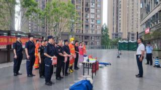 重庆渝北区：回兴双桐路社区开展消防安全演练活动
