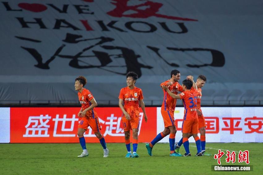 球员直播时被曝涉赌！中国足球负面缠身是偶然吗？