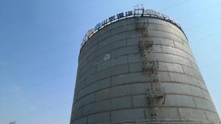 安子坡LNG储配站储罐主体安装工作完成，储量3万立方米