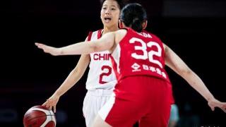 张子宇44分震惊全场，中国女篮豪取胜利，直通半决赛