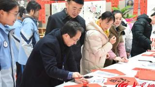 送祝福年味浓！泰安实验中学“花式”迎新春