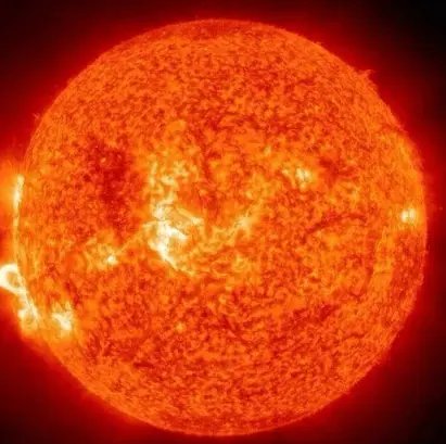 太阳即将开启“冬眠”模式，地球迎来小冰期？学者：或会持续30年