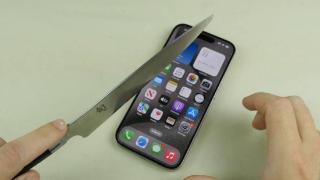 iPhone 15 Pro 所使用的钛合金外壳容易被划伤