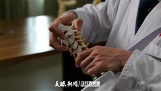 【天眼问医】咳嗽竟能引发颈椎病 专家：颈椎不稳确实存在