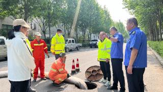 鹤壁市山城区城市管理局：未雨绸缪筑防线 打响防汛“主动仗”