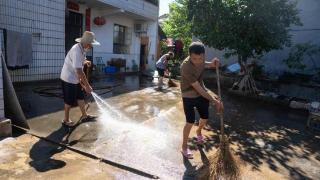 湖南湘潭：洪水退去，受灾地区按下生活重启键