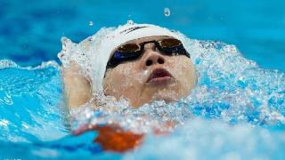 女子4×100米混合泳接力，中国队以0.45秒之差无缘领奖台