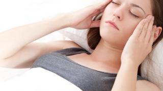 为何偏头痛总是伴随胃痛呕吐？