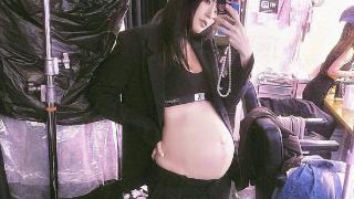 恭喜！香港人气女星连诗雅怀孕多月临盆在即，定于下月18号剖腹产