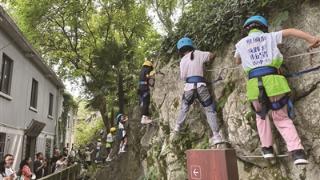 杭州321年历史的 老学校里藏着飞拉达