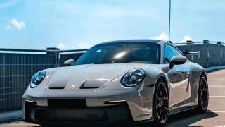 2018款保时捷gt34.0l，百公里加速3.4秒