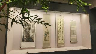 黄宏收藏展在黔开幕：绽放剑光书香，共鉴文化瑰宝