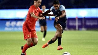 亚运会男足小组赛首轮中国队5:1战胜印度队