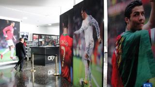 足球——探访葡萄牙C罗博物馆