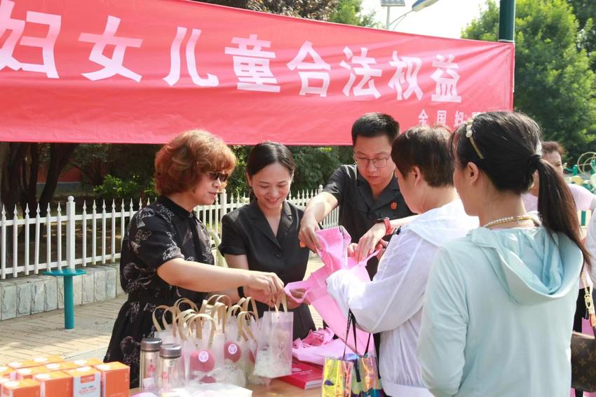 北京市掀起学习宣传妇女权益保障法新高潮
