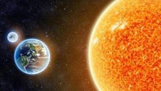 阳光经过的太空，为什么超级寒冷？为什么照射到地球上就有了温度