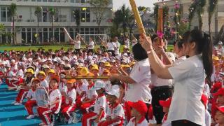 新学期 新学生 | 海口美灵小学开学了！ “小小”口令让孩子一下变乖巧