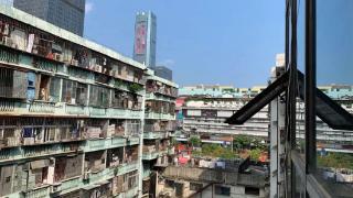深圳一学区房，三年前14万元/平方米，现在4万元/平方米！