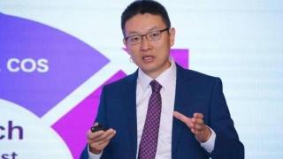 MWC上海丨紫光同芯邹重人在eSIM峰会上发表“一芯通全球”主题演讲