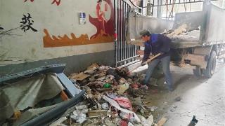 木塔巷堆积的垃圾被清理了