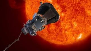 帕克号探测器，在距离太阳表面800万km的地方，拍摄到奇幻影像