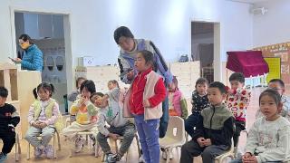 喜迎元旦心连心 民族团结一家亲 济南历下区第三实验幼儿园伴山居园开展视频连线活动